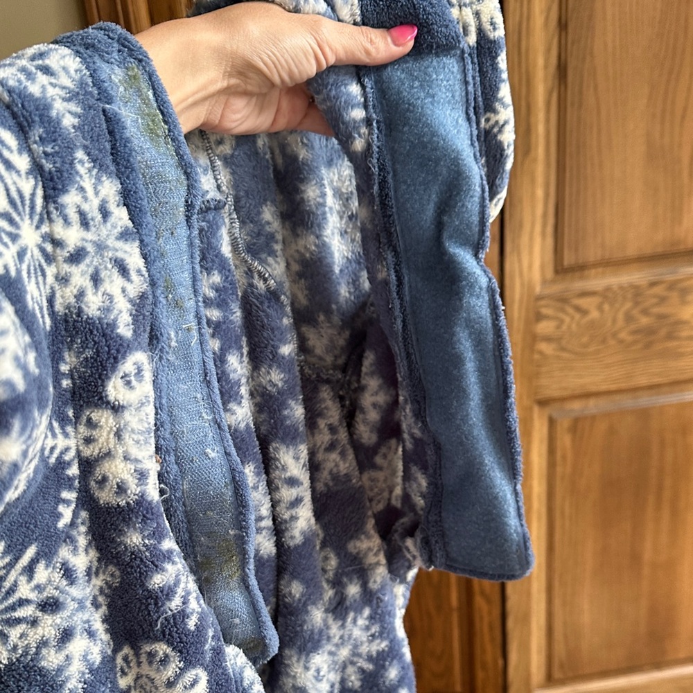 LIKE NEW! Dog Bath Robe - XL! - Picture 9 of 10